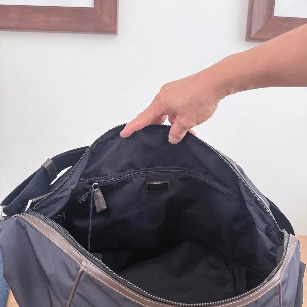 Prada Bandoliera Tessuto Camoscio Messenger Bag Navy Blue Brown 2VH180